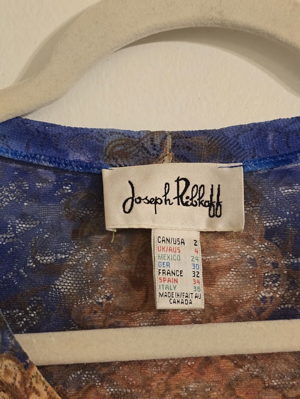 Joseph Ribkoff Blue & Orange V-Neck Printed Short Sleeve Tee Sz XS (2) - Picture 7 of 13